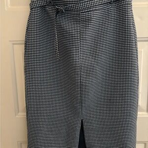Ann Taylor Navy and Light Blue Houndstooth Pencil Skirt